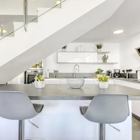 Villa Infinity By Interhome *