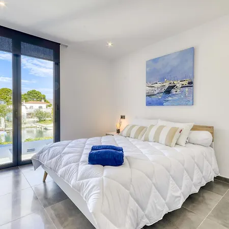Infinity By Interhome Villa *